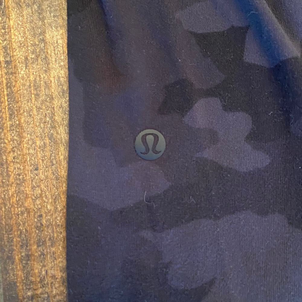LULULEMON ready to rulu black camo high rise 7/8 joggers